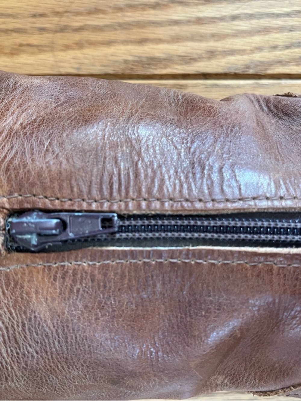Frey boot with zipper on the side - Picture 5 of 6